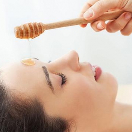 25 Cách làm mặt nạ mật ong dưỡng da, trị mụn an toàn hiệu quả tại nhà